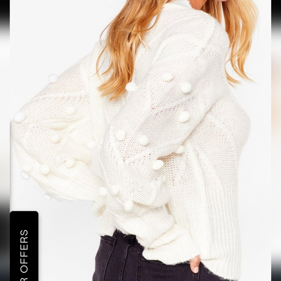 NWOT Nasty Gal lvory Pom Pom BalloonSleeve Mock Neck Sweater Size large - Picture 3 of 10